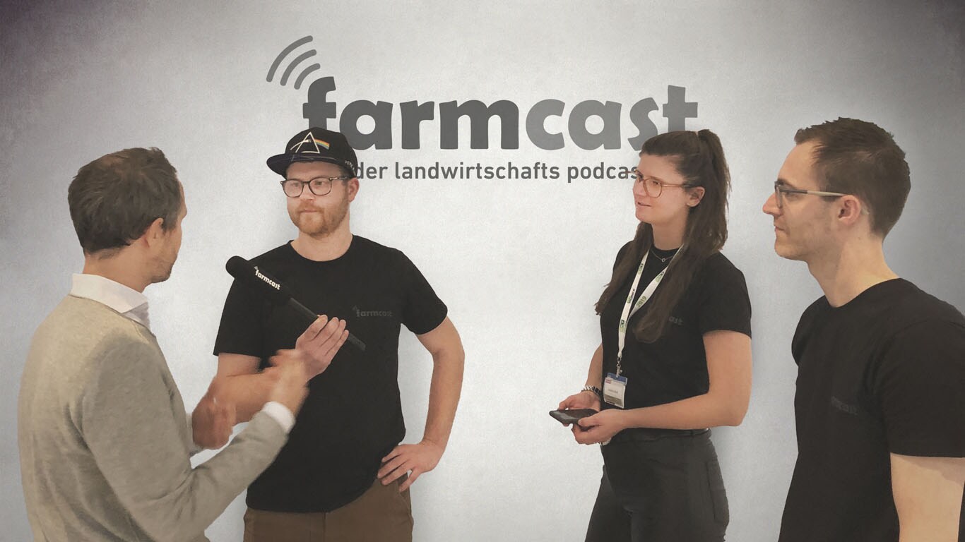 Das Farmcast-Team beim Interview. So holen sie sich ihre O-Töne.