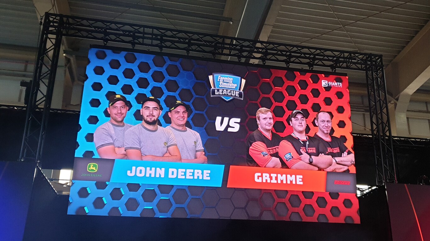  Starke Gegner schon in der Vorrunde: John Deere gegen Grimme.